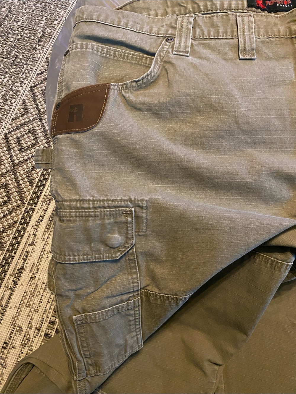 Wrangler Riggs Workwear Ripstop Ranger Cargo Pants 46 and 48 - Picture 3 of 15